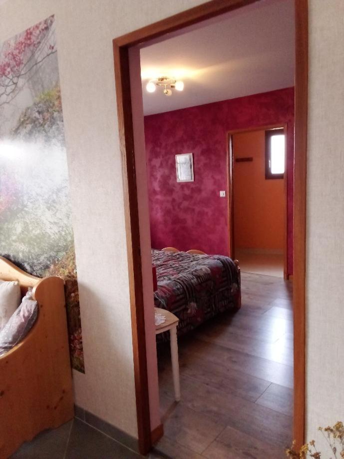 Auberge Les Volpilieres Ruynes-en-Margeride Buitenkant foto