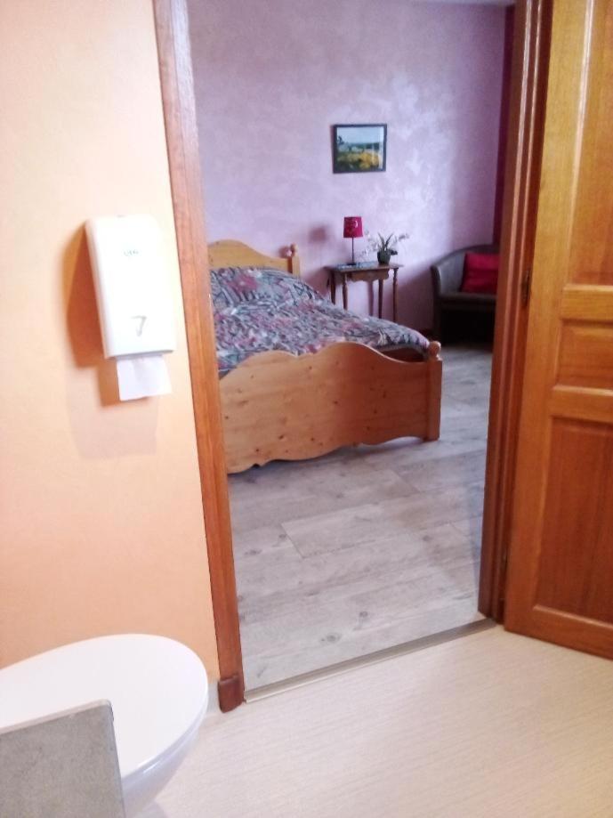 Auberge Les Volpilieres Ruynes-en-Margeride Buitenkant foto