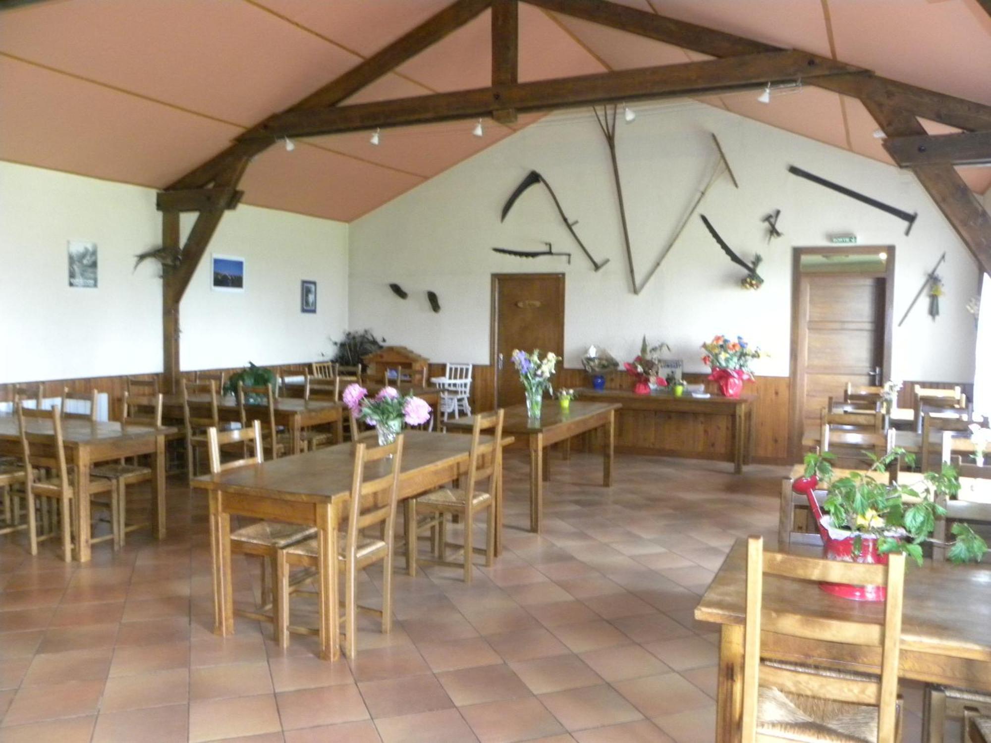 Auberge Les Volpilieres Ruynes-en-Margeride Buitenkant foto